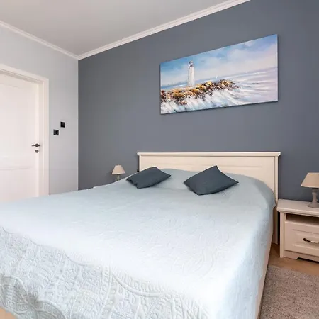Willa Kala-luxury Villa, Heated Pool In A Quiet Area - By Traveler Tourist Agency Krk