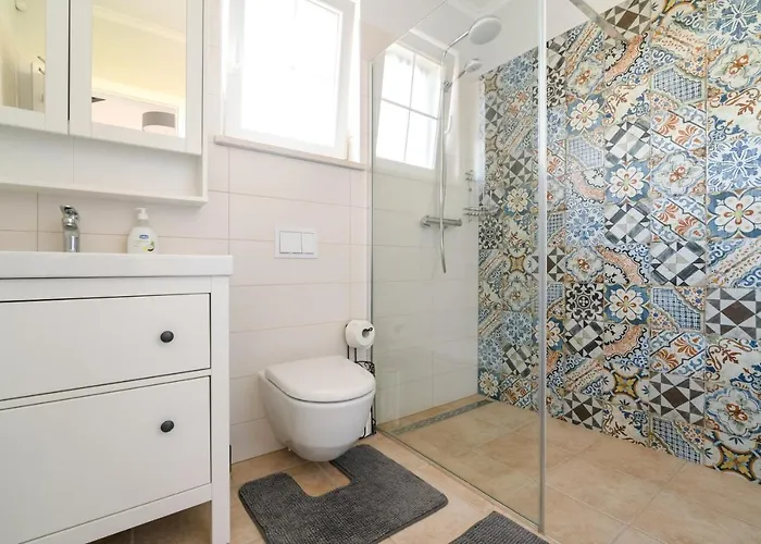 Villa Kala-luxury Villa, Heated Pool In A Quiet Area - By Traveler Tourist Agency Krk Kras