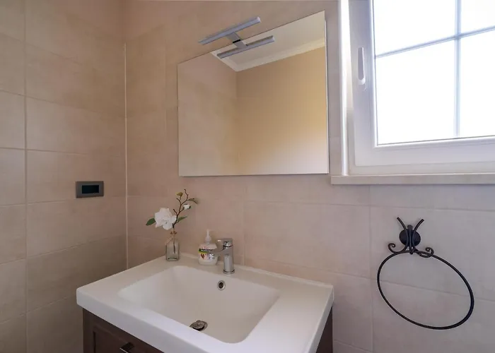 Vila Kala-luxury Villa, Heated Pool In A Quiet Area - By Traveler Tourist Agency Krk *