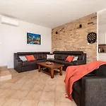 Villa Kala-luxury Villa, Heated Pool In A Quiet Area - By Traveler Tourist Agency Krk Kras