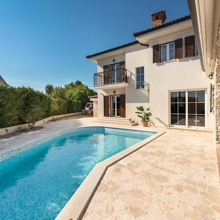 Kala-luxury Villa, Heated Pool In A Quiet Area - By Traveler Tourist Agency Krk Kras